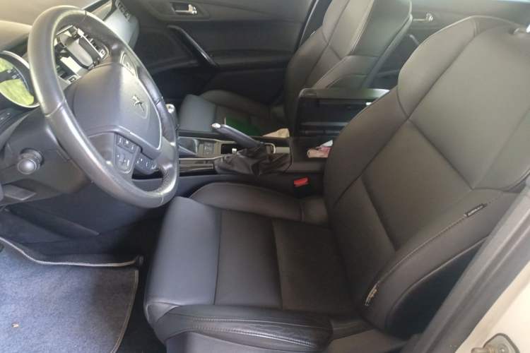 Used Peugeot 508 2013 2.0L 2nd Anniversary Edition with Automatic Sunroof – Classic Version Left Front Seat