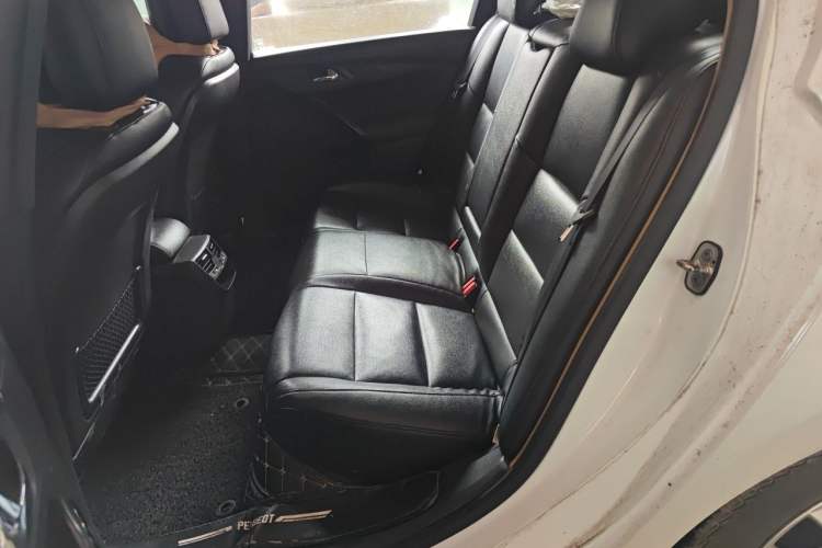 Used Peugeot 508 2013 2.0L 2nd Anniversary Edition with Automatic Sunroof – Classic Version Left Rear Seat