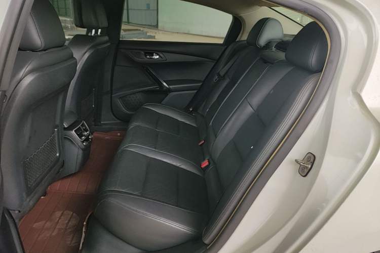 Used Peugeot 508 2013 2.0L 2nd Anniversary Edition Automatic Smart Enjoyment Version Left Rear Seat