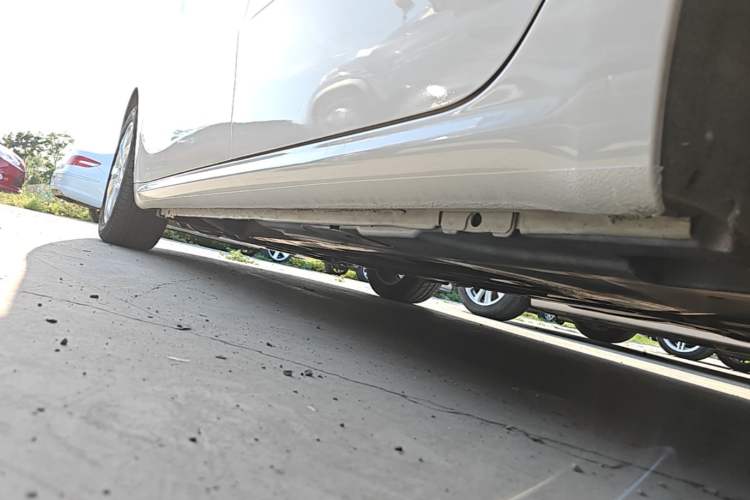 Used Peugeot 508 2013 2.0L 2nd Anniversary Edition Automatic Smart Enjoyment Version Left Side Sill