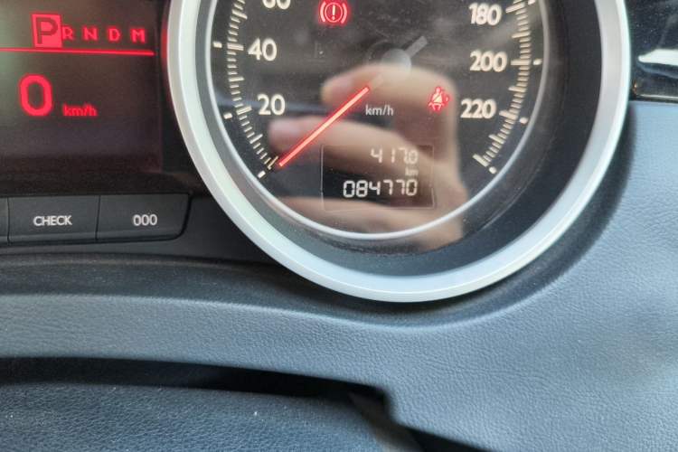 Used Peugeot 508 2013 2.0L 2nd Anniversary Edition Automatic Smart Enjoyment Version Odometer Close Up