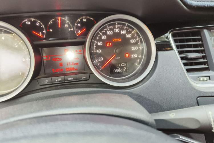 Used Peugeot 508 2013 2.0L 2nd Anniversary Edition with Automatic Sunroof – Classic Version Odometer Close Up
