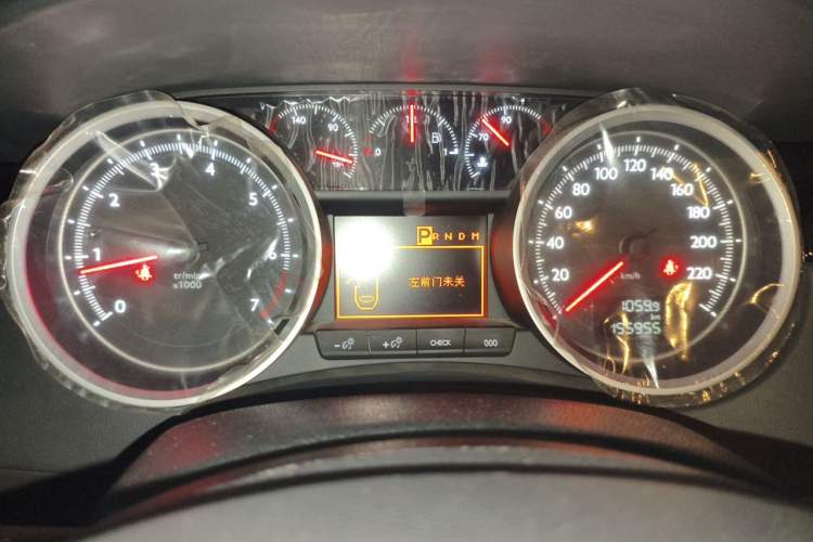 Used Peugeot 508 2013 2.0L 2nd Anniversary Edition with Automatic Sunroof – Classic Version Odometer Close Up