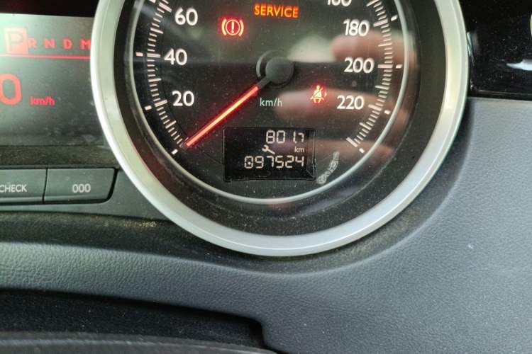 Used Peugeot 508 2013 2.0L 2nd Anniversary Edition Automatic Smart Enjoyment Version Odometer Close Up