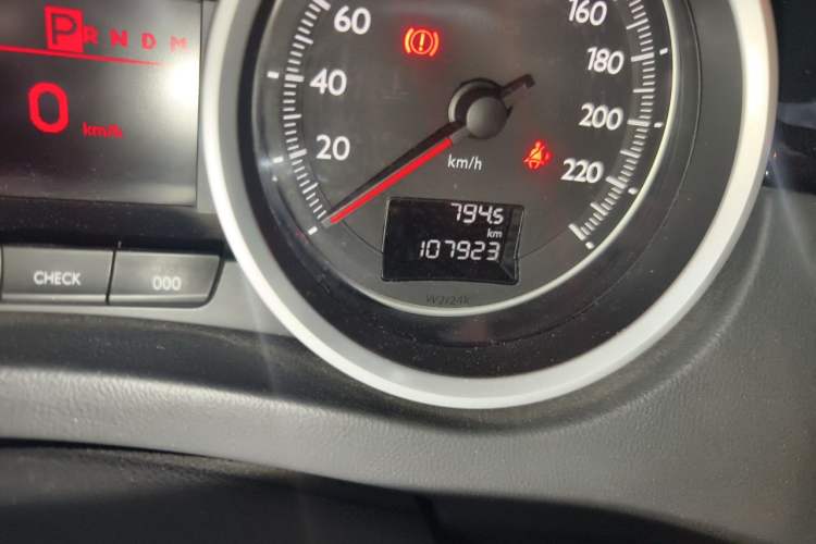 Used Peugeot 508 2013 2.0L 2nd Anniversary Edition Automatic Smart Enjoyment Version Odometer Close Up