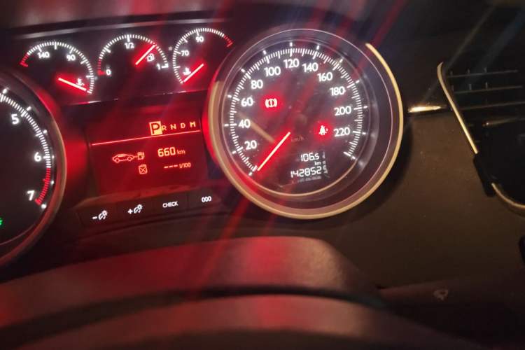 Used Peugeot 508 2013 2.0L 2nd Anniversary Edition with Automatic Sunroof – Classic Version Odometer Close Up