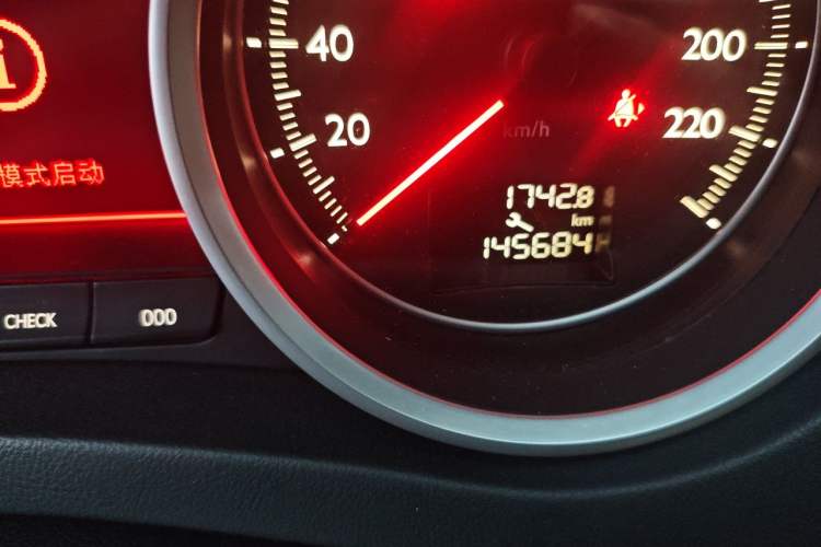 Used Peugeot 508 2013 2.3L 2nd Anniversary Automatic Smart Edition Odometer Close Up