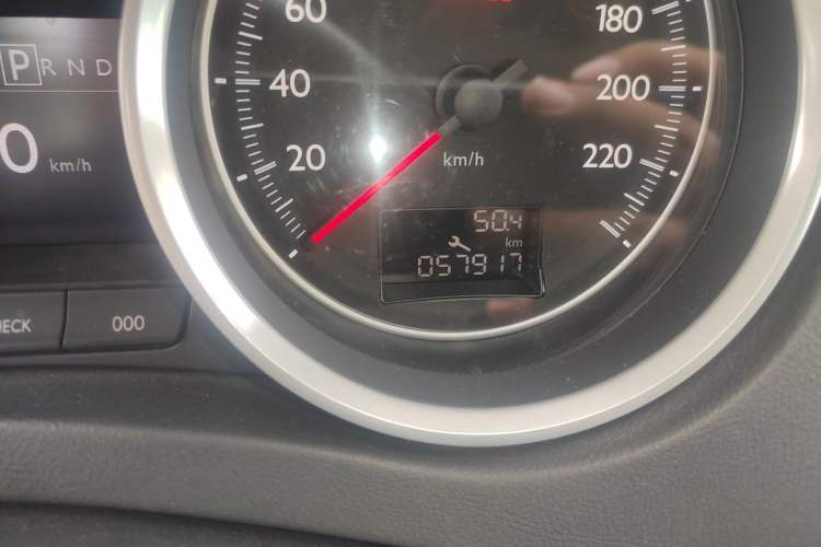 Used Peugeot 508 2013 2.3L Roland Garros Edition Odometer Close Up