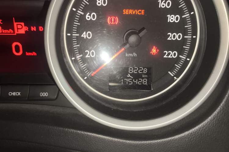 Used Peugeot 508 2013 2.0L 2nd Anniversary Edition Automatic Smart Enjoyment Version Odometer Close Up