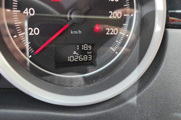 Used Peugeot 508 2013 2.3L 2nd Anniversary Edition Automatic Flagship Model Odometer Close Up