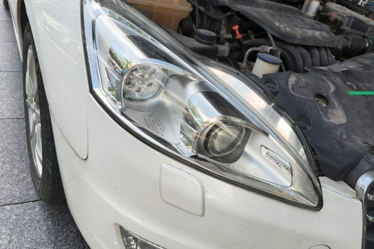 Used Peugeot 508 2013 2.0L 2nd Anniversary Edition Automatic Smart Enjoyment Version Right Front Headlight