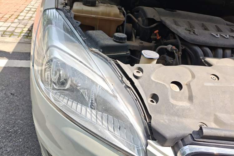 Used Peugeot 508 2013 2.0L 2nd Anniversary Edition with Automatic Sunroof – Classic Version Right Front Headlight