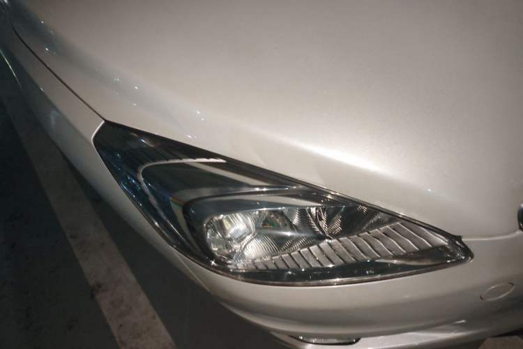 Used Peugeot 508 2013 2.0L 2nd Anniversary Edition with Automatic Sunroof – Classic Version Right Front Headlight