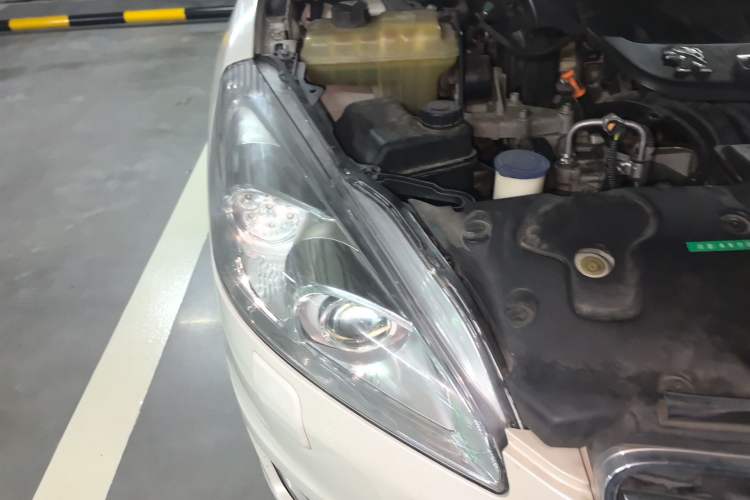 Used Peugeot 508 2013 2.0L 2nd Anniversary Edition Automatic Smart Enjoyment Version Right Front Headlight