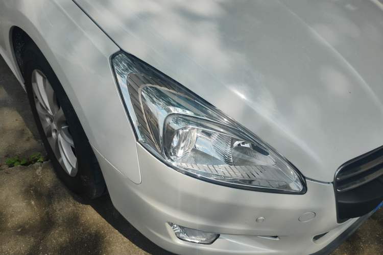 Used Peugeot 508 2013 2.0L 2nd Anniversary Edition with Automatic Sunroof – Classic Version Right Front Headlight