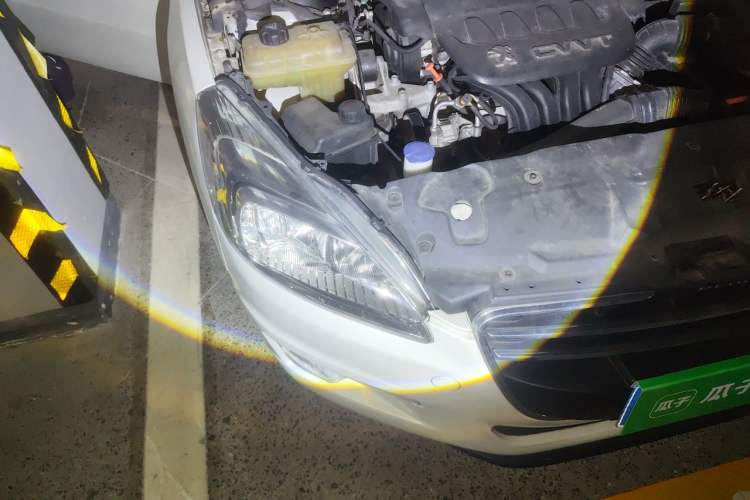 Used Peugeot 508 2013 2.0L 2nd Anniversary Edition with Automatic Sunroof – Classic Version Right Front Headlight