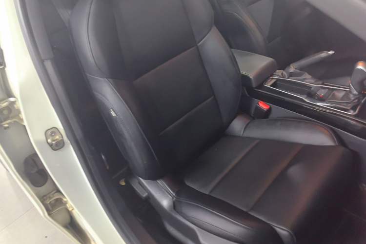 Used Peugeot 508 2013 2.0L 2nd Anniversary Edition with Automatic Sunroof – Classic Version Right Front Seat