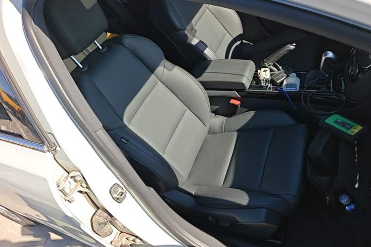 Used Peugeot 508 2013 2.0L 2nd Anniversary Edition Automatic Smart Enjoyment Version Right Front Seat