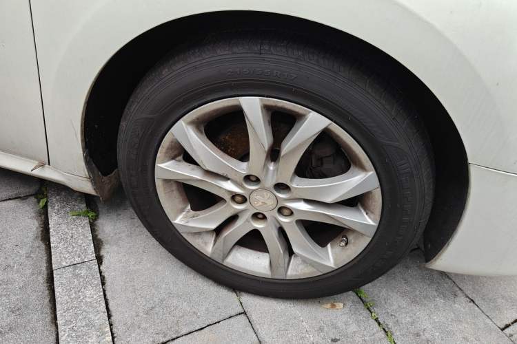 Used Peugeot 508 2013 2.0L 2nd Anniversary Edition Automatic Smart Enjoyment Version Right Front Wheel Hub