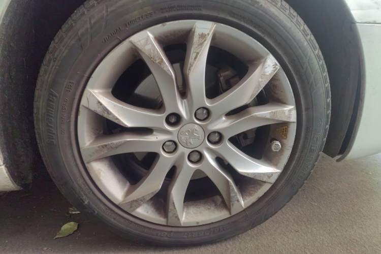 Used Peugeot 508 2013 2.0L 2nd Anniversary Edition Automatic Smart Enjoyment Version Right Front Wheel Hub