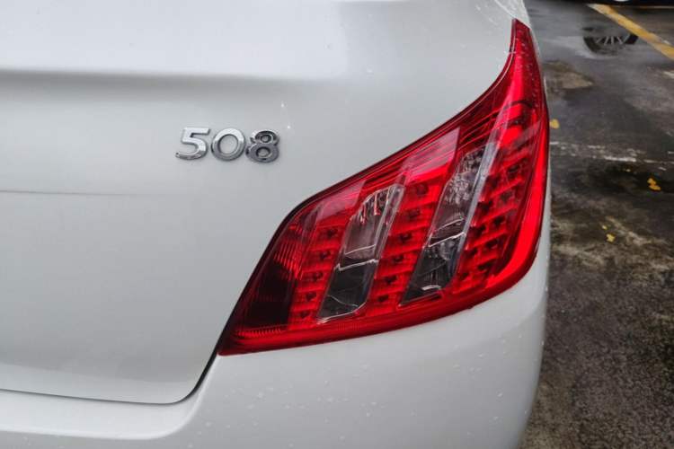 Used Peugeot 508 2013 2.0L 2nd Anniversary Edition with Automatic Sunroof – Classic Version Right Rear Taillight