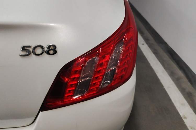 Used Peugeot 508 2013 2.0L 2nd Anniversary Edition with Automatic Sunroof – Classic Version Right Rear Taillight