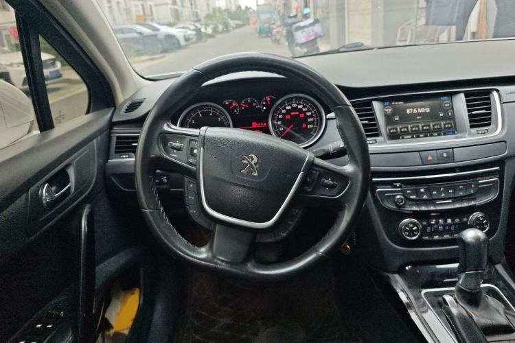 Used Peugeot 508 2013 2.0L 2nd Anniversary Edition Automatic Smart Enjoyment Version Steering Wheel