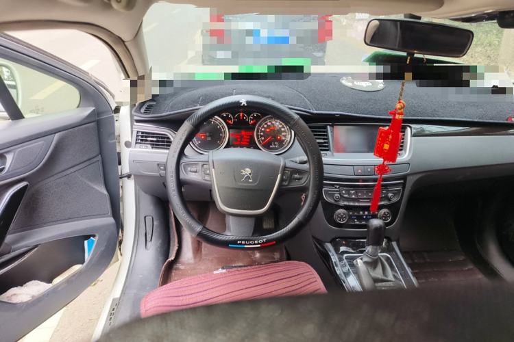 Used Peugeot 508 2013 2.0L 2nd Anniversary Edition with Automatic Sunroof – Classic Version Steering Wheel