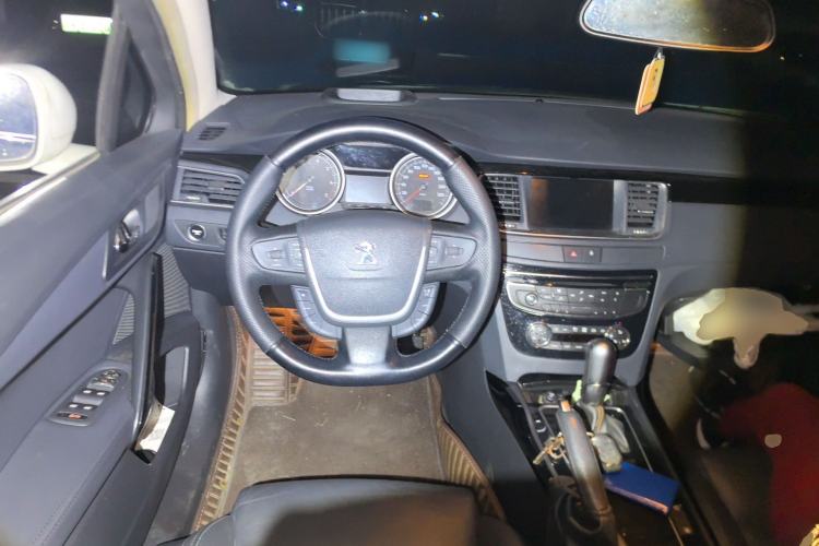 Used Peugeot 508 2013 2.3L Roland Garros Edition Steering Wheel