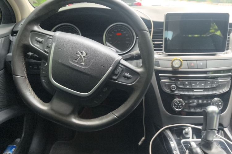 Used Peugeot 508 2013 2.0L 2nd Anniversary Edition Automatic Smart Enjoyment Version Steering Wheel