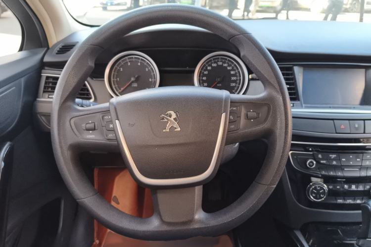 Used Peugeot 508 2013 2.0L 2nd Anniversary Edition with Automatic Sunroof – Classic Version Steering Wheel
