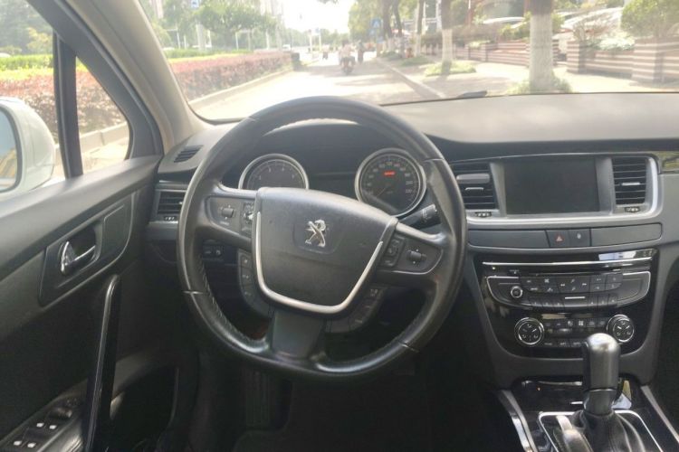 Used Peugeot 508 2013 2.0L 2nd Anniversary Edition Automatic Smart Enjoyment Version Steering Wheel