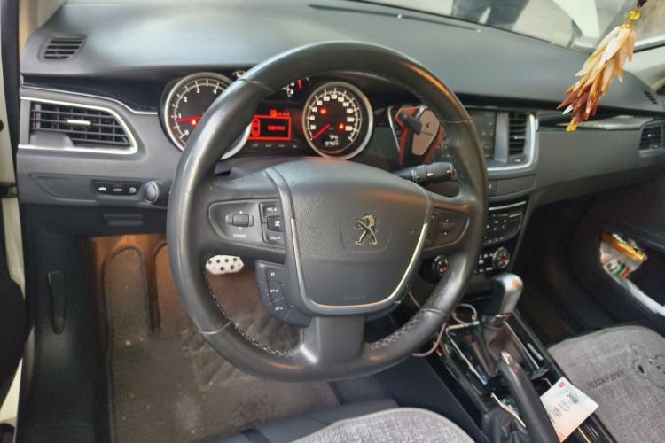 Used Peugeot 508 2013 2.0L 2nd Anniversary Edition Automatic Smart Enjoyment Version Steering Wheel