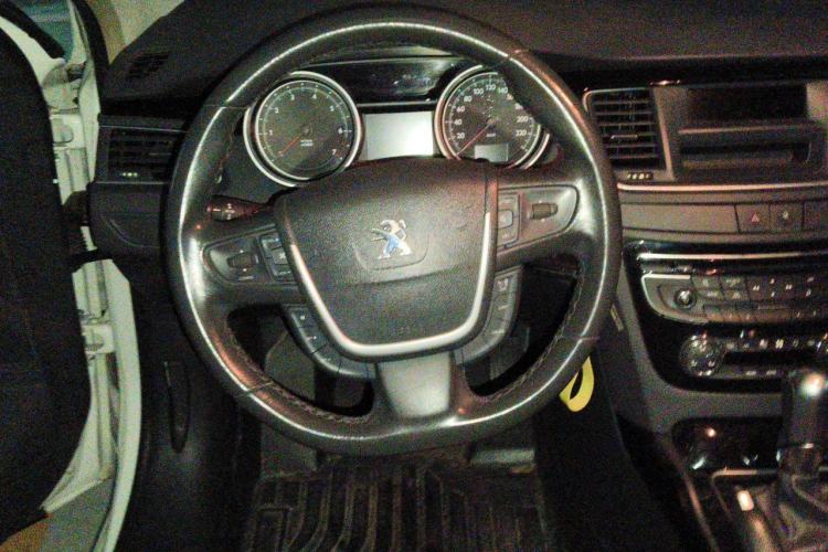 Used Peugeot 508 2013 2.0L 2nd Anniversary Edition with Automatic Sunroof – Classic Version Steering Wheel