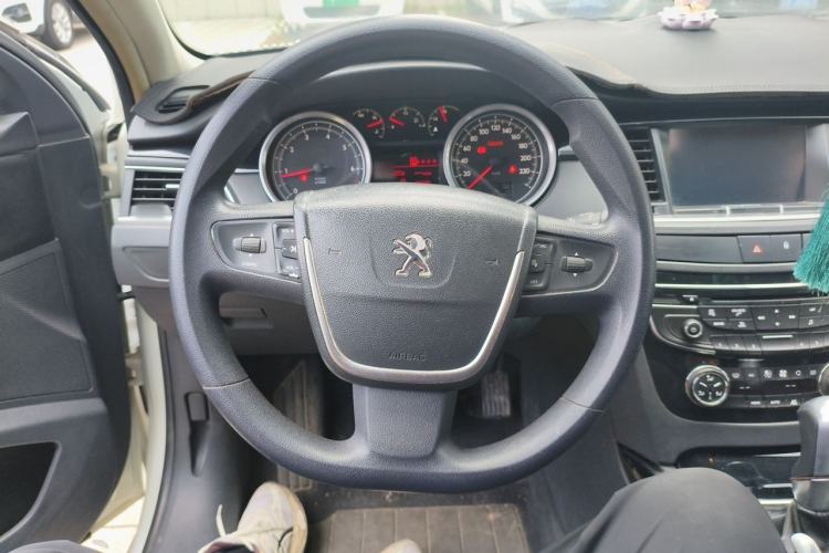 Used Peugeot 508 2013 2.0L 2nd Anniversary Edition with Automatic Sunroof – Classic Version Steering Wheel