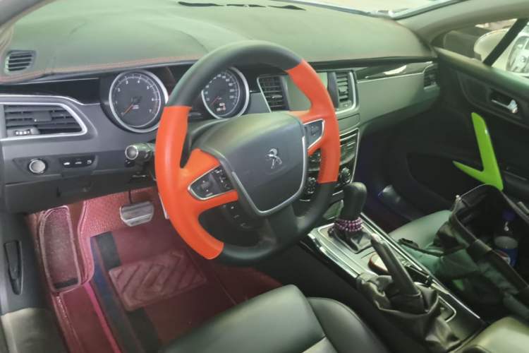 Used Peugeot 508 2013 2.0L 2nd Anniversary Edition Automatic Smart Enjoyment Version Steering Wheel