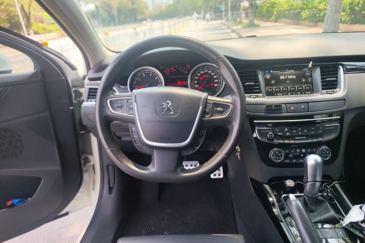 Used Peugeot 508 2013 2.0L 2nd Anniversary Edition Automatic Smart Enjoyment Version Steering Wheel