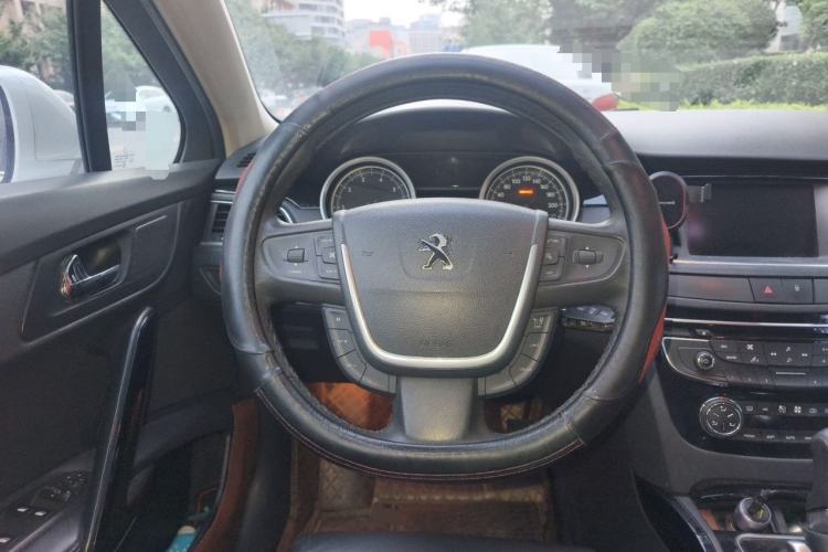 Used Peugeot 508 2013 2.0L 2nd Anniversary Edition Automatic Smart Enjoyment Version Steering Wheel