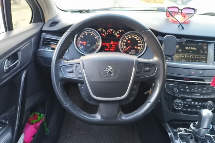 Used Peugeot 508 2013 2.0L 2nd Anniversary Edition Automatic Smart Enjoyment Version Steering Wheel