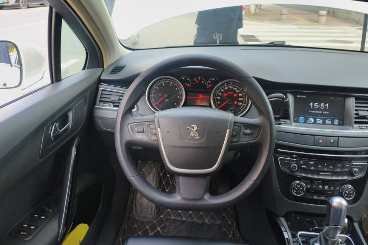 Used Peugeot 508 2013 2.0L 2nd Anniversary Edition with Automatic Sunroof – Classic Version Steering Wheel