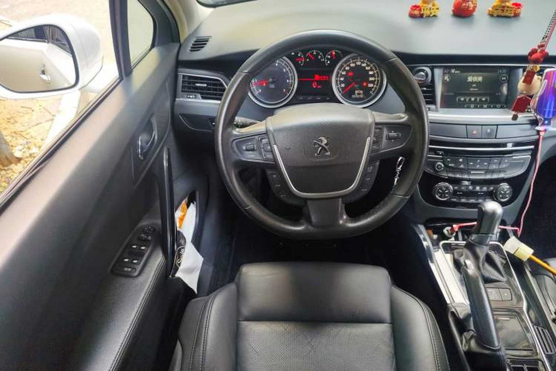Used Peugeot 508 2013 2.0L 2nd Anniversary Edition Automatic Smart Enjoyment Version Steering Wheel