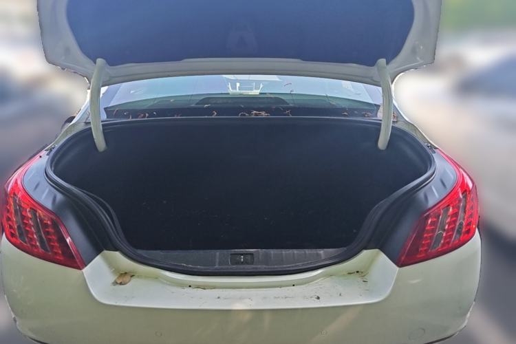 Used Peugeot 508 2013 2.0L 2nd Anniversary Edition with Automatic Sunroof – Classic Version Trunk