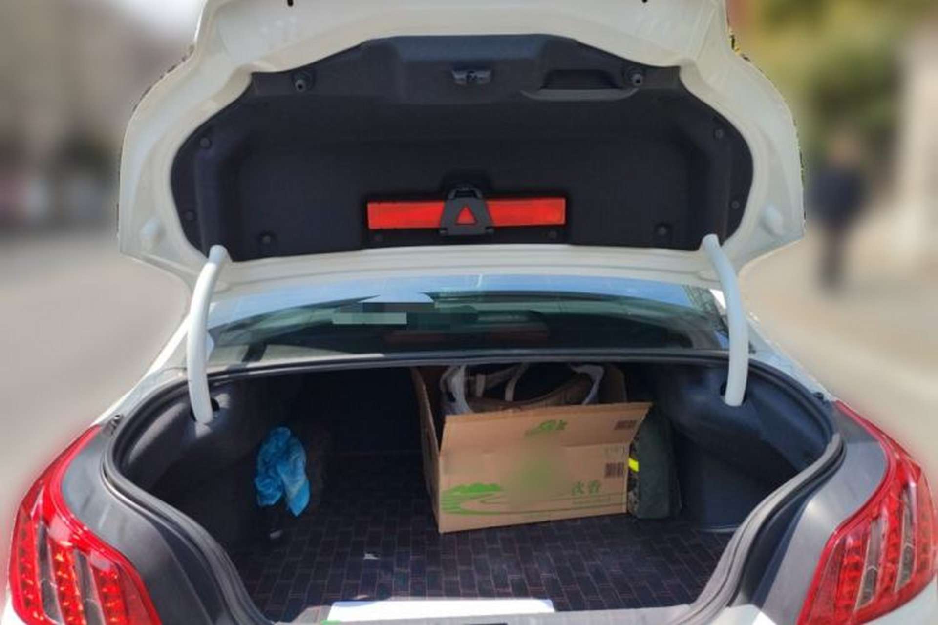 Used Peugeot 508 2013 2.0L 2nd Anniversary Edition with Automatic Sunroof – Classic Version Trunk