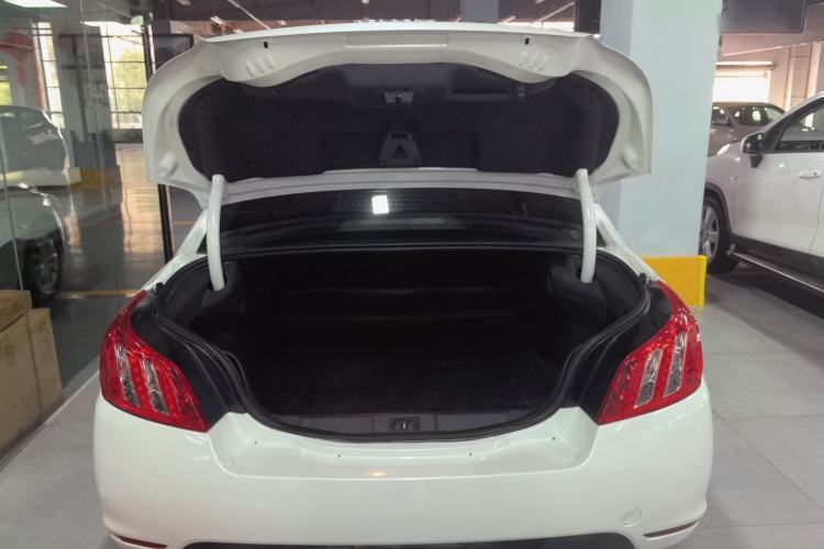 Used Peugeot 508 2013 2.0L 2nd Anniversary Edition with Automatic Sunroof – Classic Version Trunk