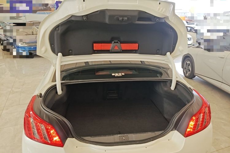 Used Peugeot 508 2013 2.0L 2nd Anniversary Edition Automatic Smart Enjoyment Version Trunk