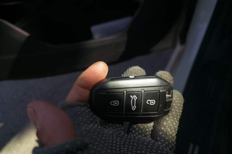 Used Peugeot 508 2013 2.3L 2nd Anniversary Edition Automatic Flagship Model Vehicle Key