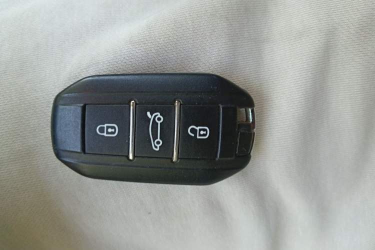 Used Peugeot 508 2013 2.3L Roland Garros Edition Vehicle Key