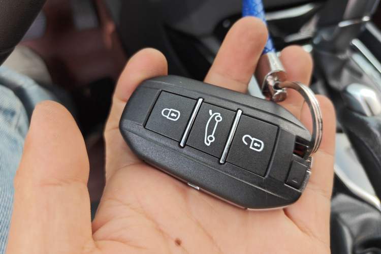 Used Peugeot 508 2013 2.3L 2nd Anniversary Edition Automatic Flagship Model Vehicle Key