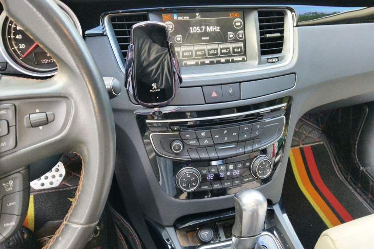 Used Peugeot 508 2014 2.3L Roland Garros Edition Audio And AC Panel