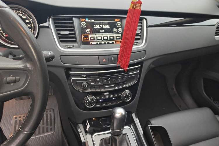 Used Peugeot 508 2014 2.3L Roland Garros Edition Audio And AC Panel
